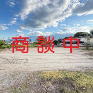 駅至近。南アルプスの眺望ある広々438坪。商業地としても。 駅至近。南アルプスの眺望ある広々438坪。商業地としても。