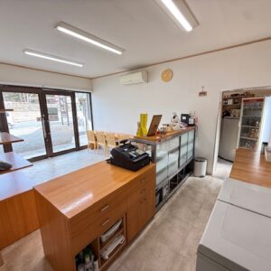 商品販売スペース(貸しスペース可) 商品販売スペース(貸しスペース可)