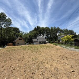 人気の小淵沢 周囲は移住者が多いです。レインボーラインから至近の静かなエリア。